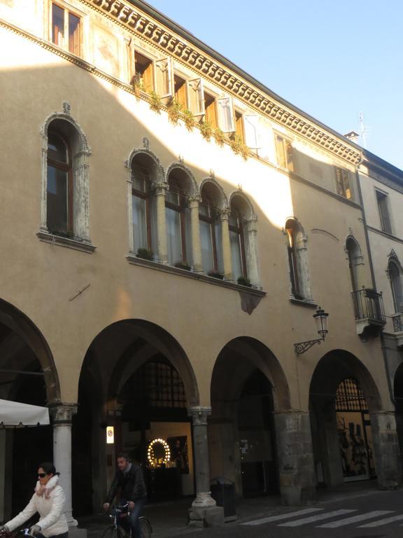 Palazzo Altinate - Note Di Piano Lägenhet Padua Rum bild